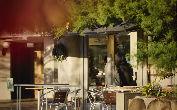 現地周辺の街並み