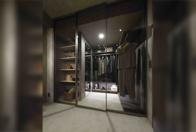 Walk In Closet