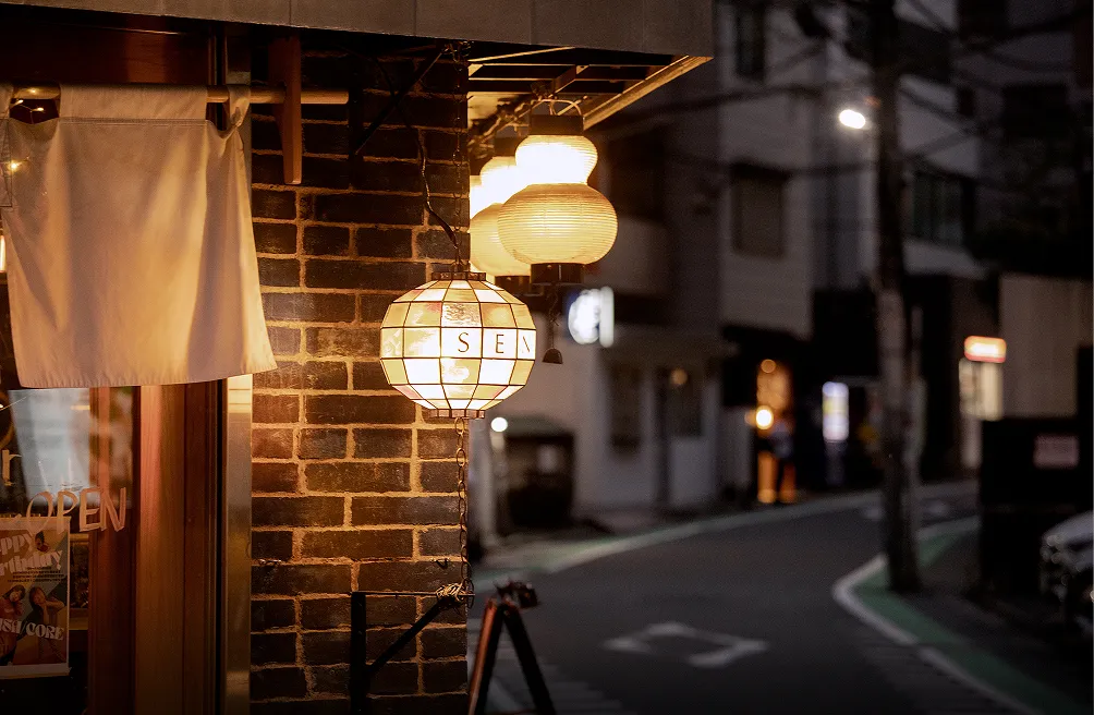 夜の裏渋谷通り